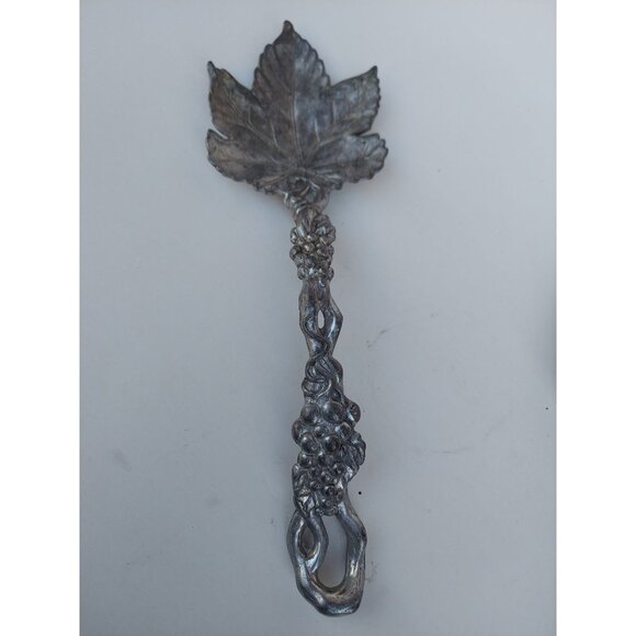 Arthur Court Grape Vine Leaf Salad Serving Fork & Spoon Set - Picture 2 of 5